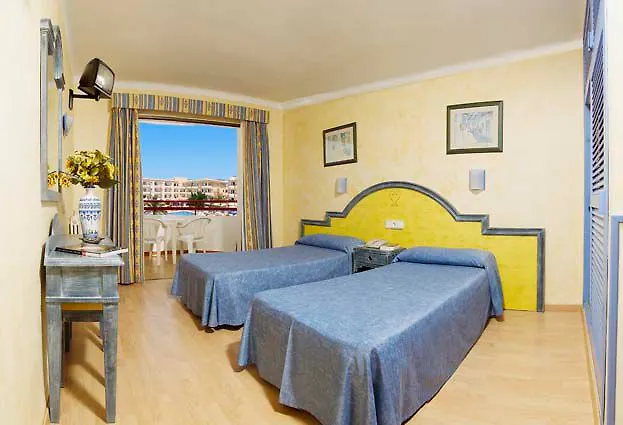 ***  Coral Star Hotel サンアントニオアバド スペイン