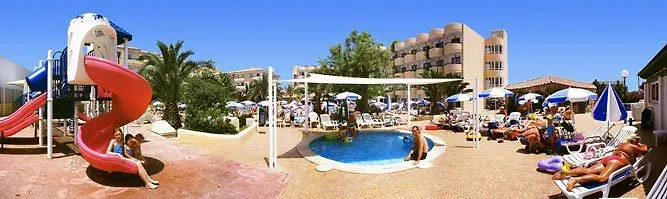 Coral Star Hotel サンアントニオアバド