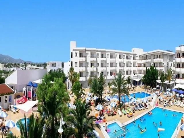 Coral Star Hotel サンアントニオアバド
